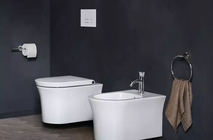 Kolekcja White Tulip, toaleta i bidet