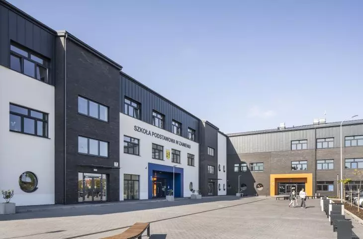 Primary School in Zamienie