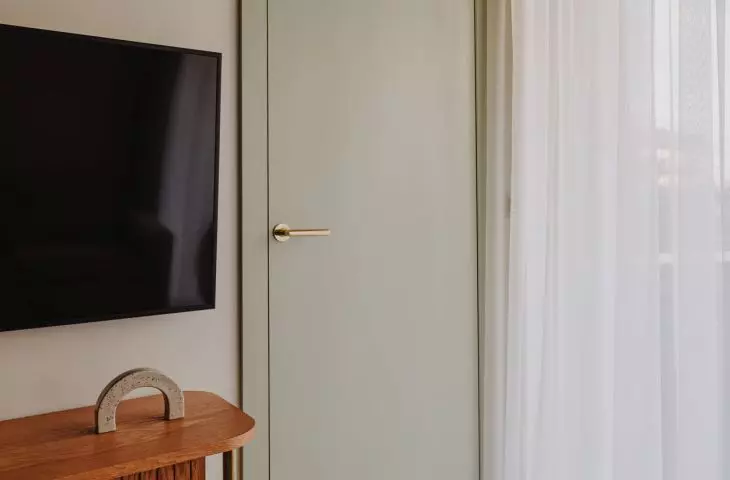 green bedroom door