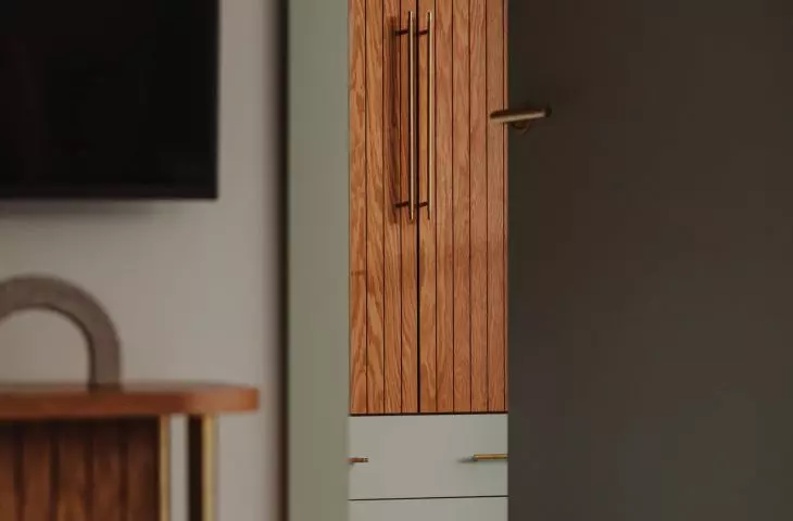 You can see the bedroom closet in the background