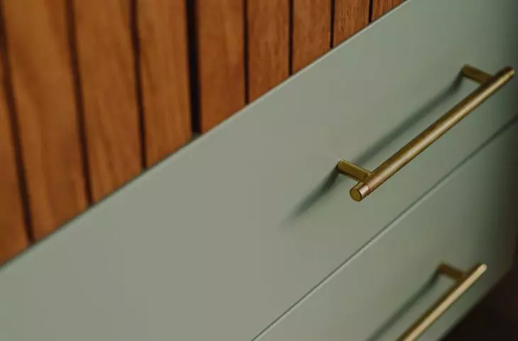 cabinet detail