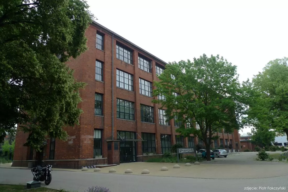Bierutowska Park — Wrocławskie Parki Biznesu, proj.: ASSA Anna Sokół Studio Architektury