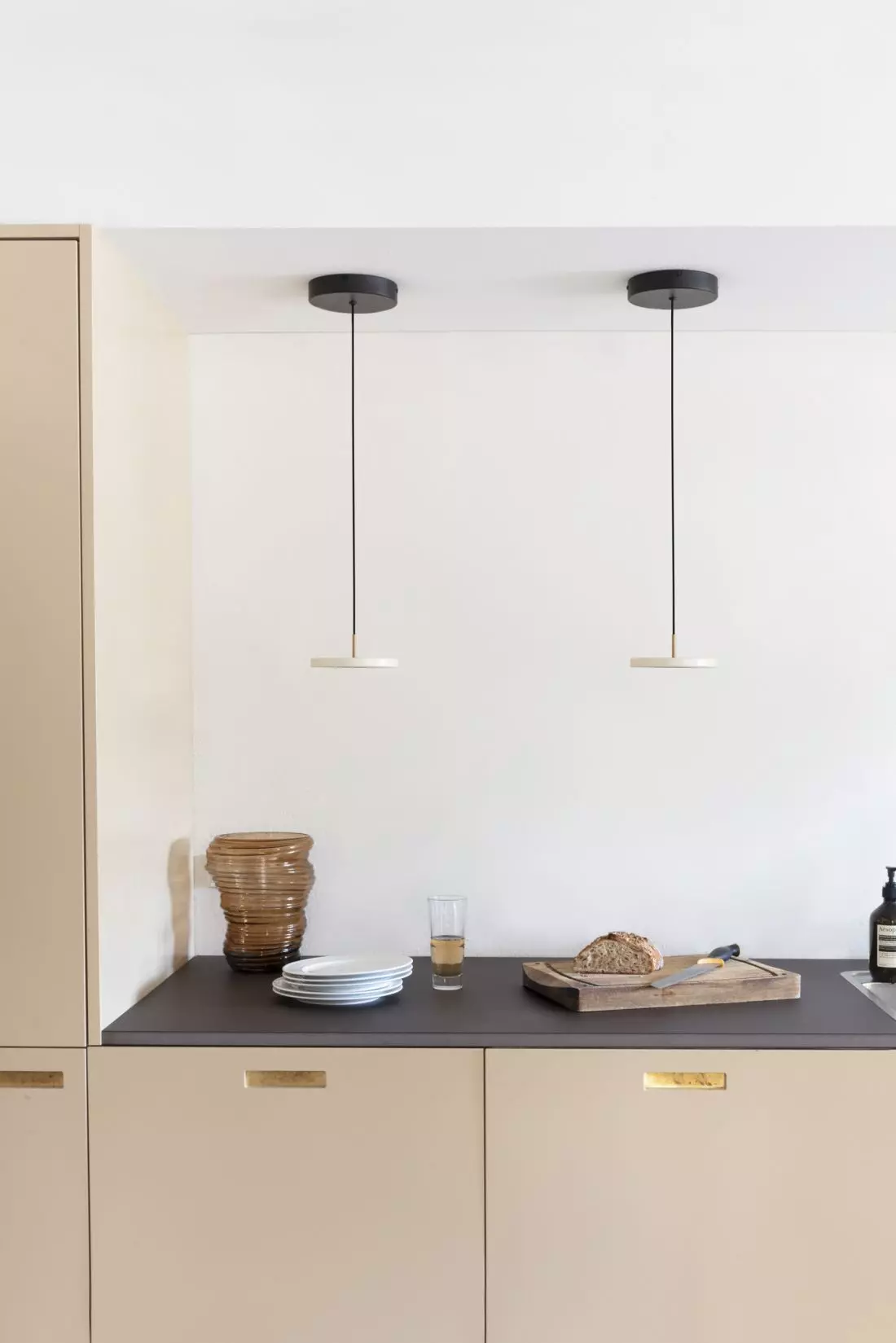 Asteria Micro pearl white