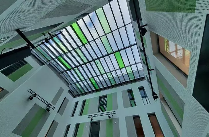 Architectural walk through the Wielkopolska Children's Health Center in Poznań