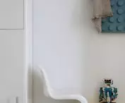 Children's bathroom detail