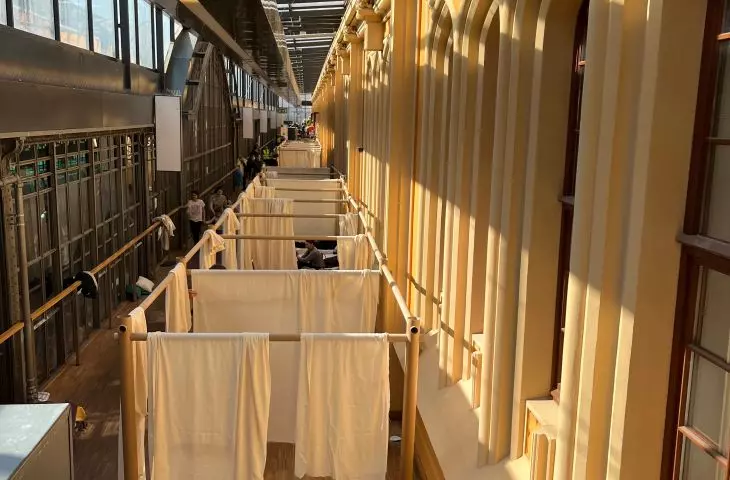Paper Partition System na dworcu głównym we Wrocławiu