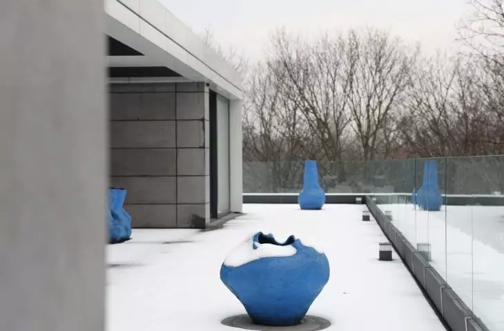 Alicia Patanowska's objects on the roof of the House of Utopia