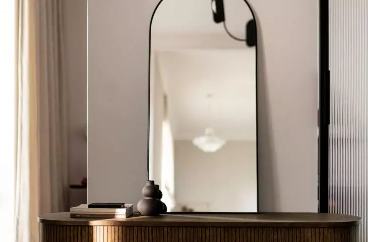 Dresser with mirror