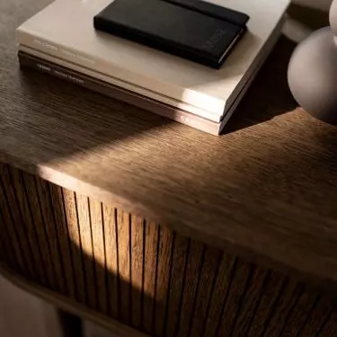 Chest of drawers - detail