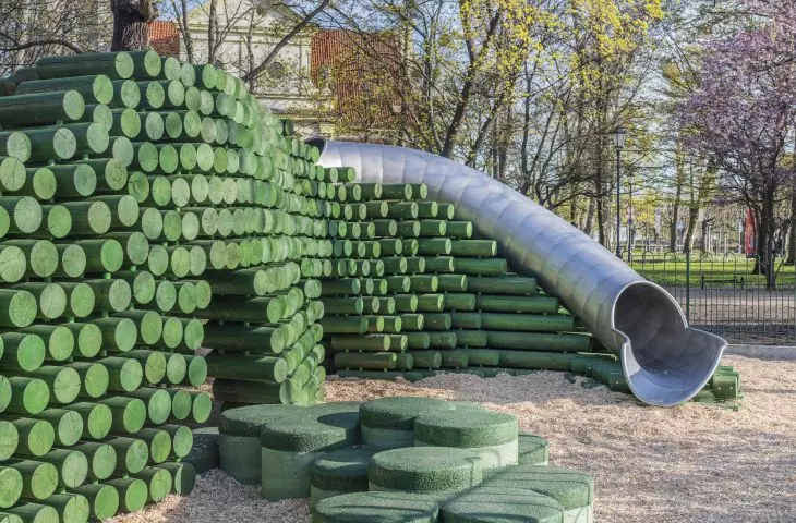 The basic building blocks of the space are wooden 