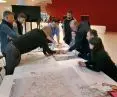 Uczestnicy podczas prac projektowych
