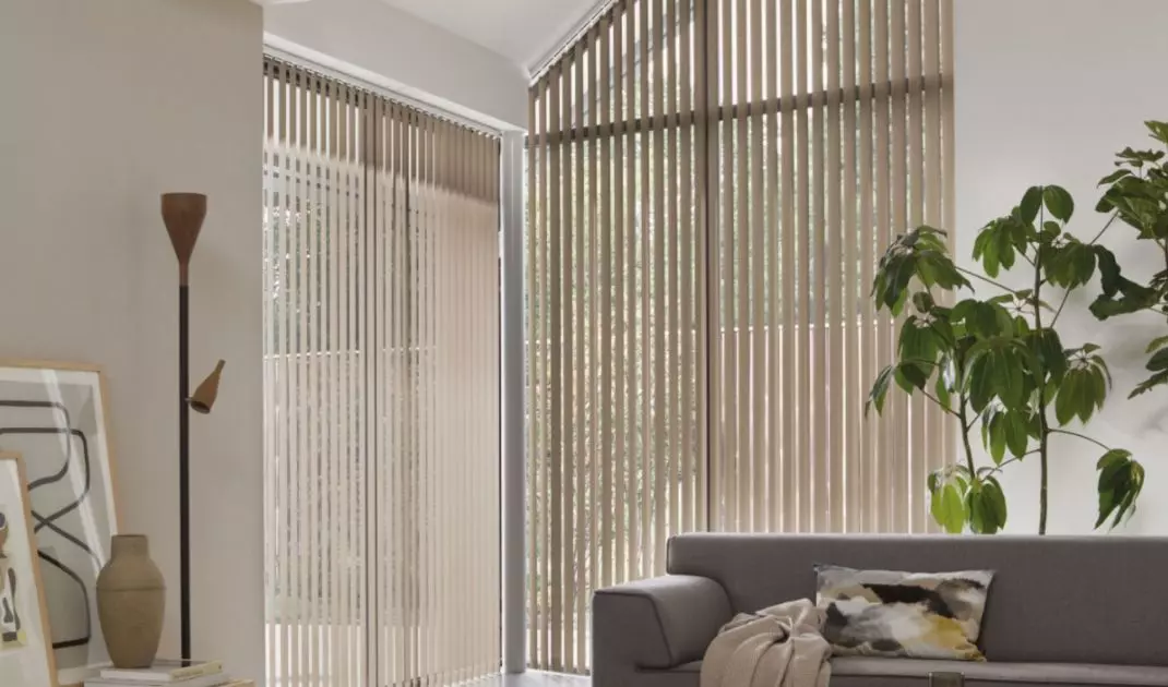 Verticals mounted on a sloping surface