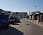 Odbudowane pawilony handlowe przy ul. Świt w Poznaniu