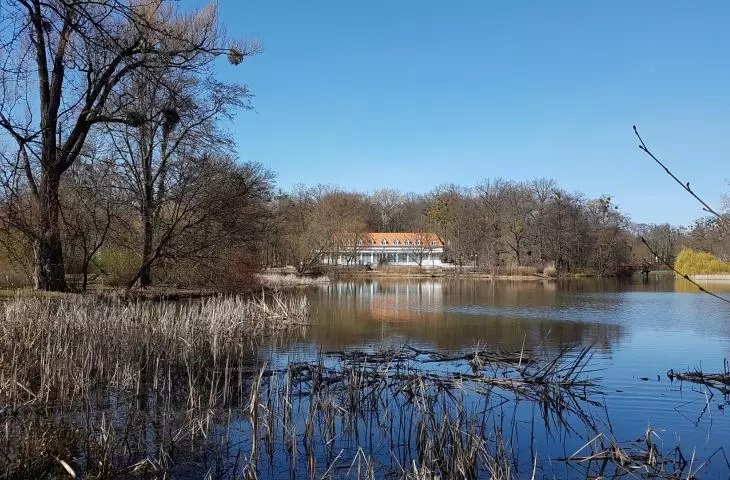 Port Sołacz - restauracja i hotel w parku Sołackim, Poznań