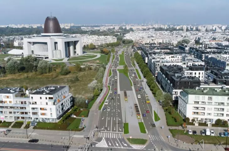 Visualization of Rzeczypospolitej Avenue with tramway