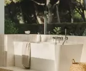 bathroom ONA