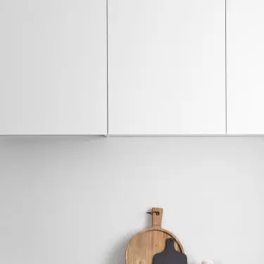 black and white kitchen - detail