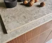 Kamienny blat wyspy kuchennej