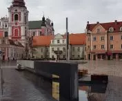 Plac Kolegiacki w Poznaniu po przebudowie - III/IV 2022 r.