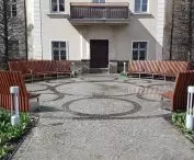 Plac Kolegiacki w Poznaniu po przebudowie - 