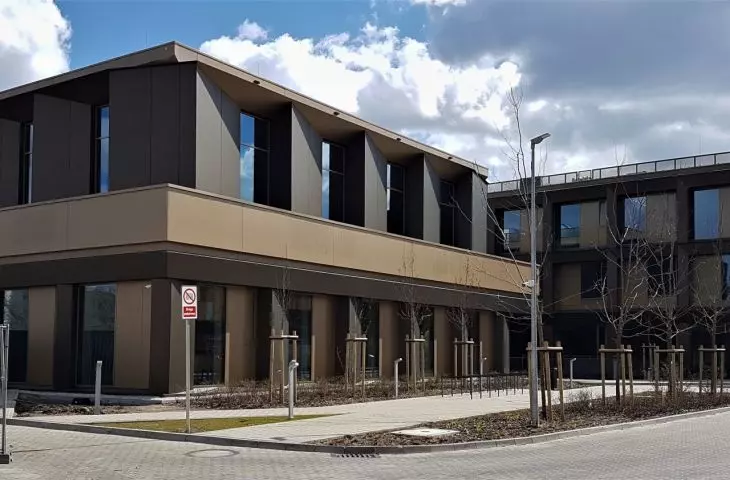 Collegium Pharmaceuticum Uniwersytetu Medycznego, Poznań, proj. Rysy Architekci