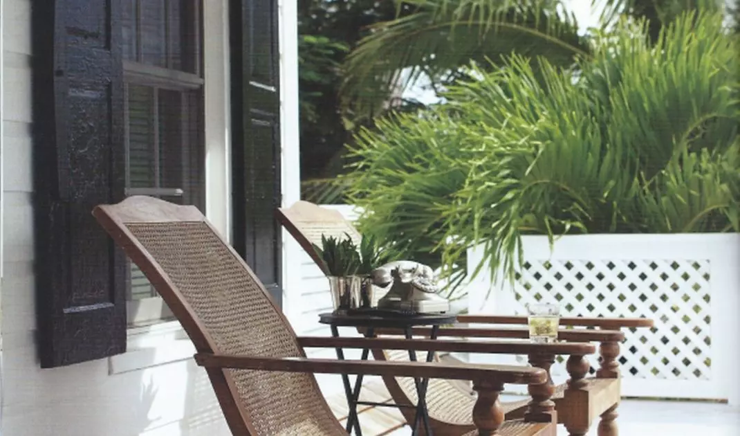 Colonial-style veranda