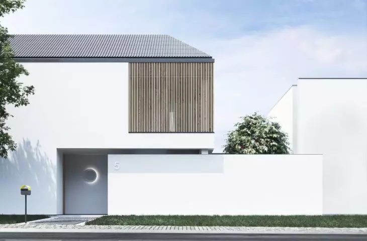 Front facade strongly isolates homebuyers from the street