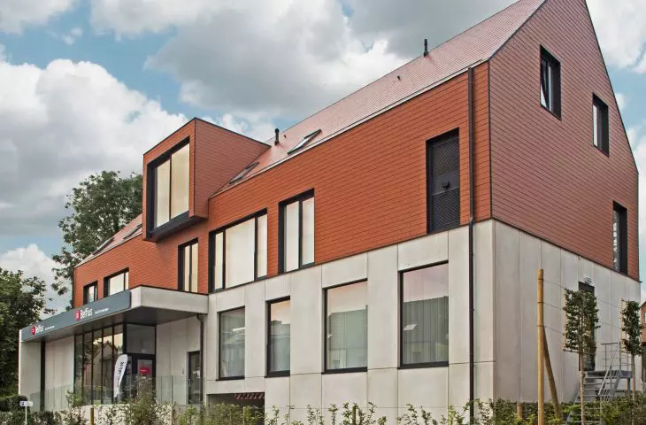 Cedral tiles on the roof and part of the facade of a single-family house in Grimbergen, Belgium.