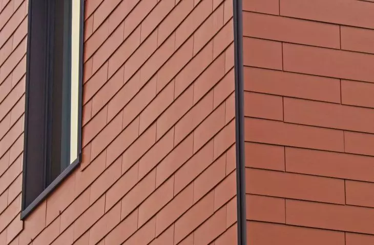 Cedral tiles on the roof and part of the facade of a single-family house in Grimbergen, Belgium.