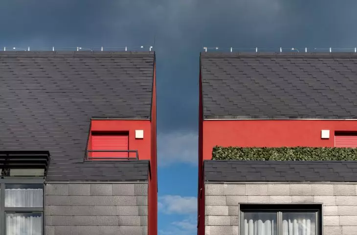 Cedral tiles on the roof and facade of the Park Oltaszyn III development in Wroclaw