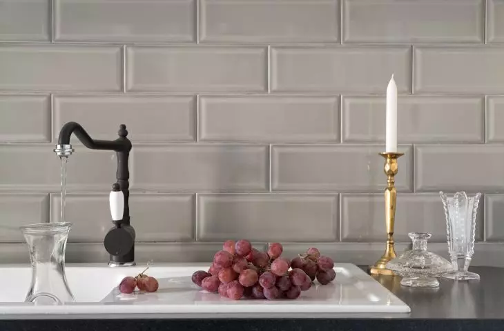 Sink with gray tiles