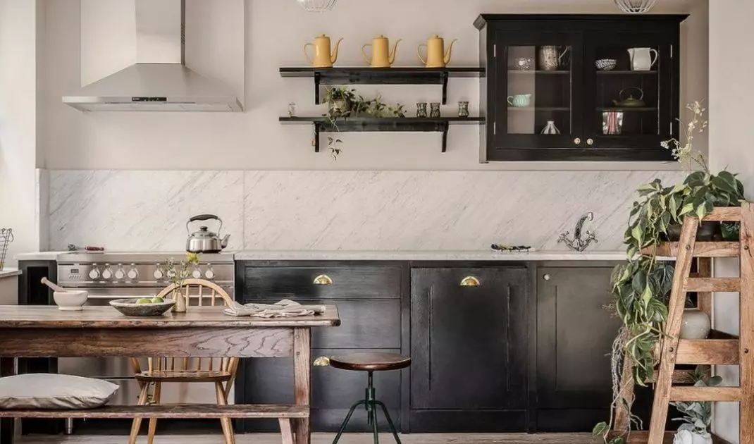 Provençal style in a modern edition