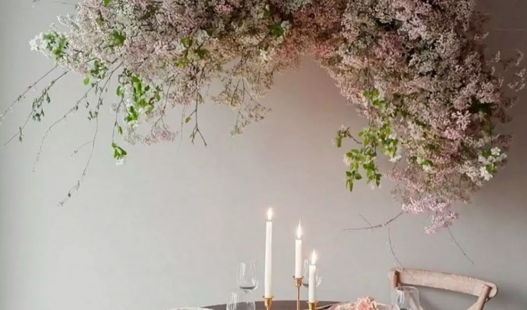 Suspended flower arrangement