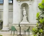 Allez Chair Park Green | Allez Table 4L Marble Coffee H75 Ø60cm