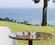 Allez Chair Warm Grey | Allez Table 4L Marble Coffee H75 Ø60cm