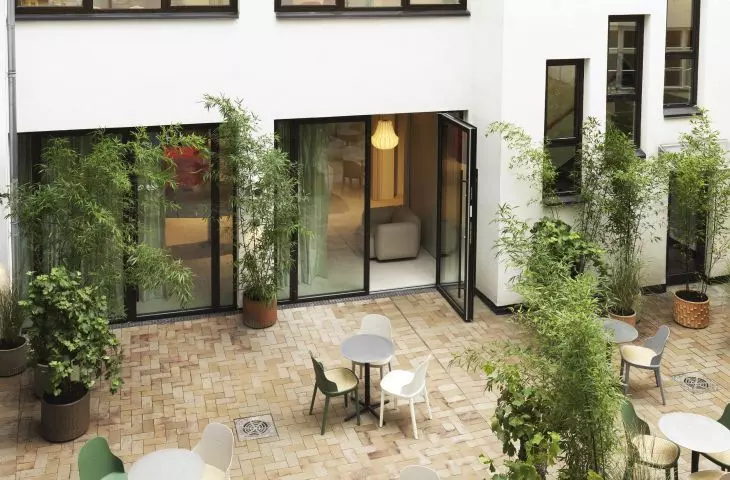 Meble ogrodowe Allez dla brandu Normann Copenhagen