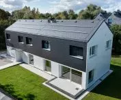 Płytki Cedral na dachu i elewacji domu jednorodzinnego we Wrocławiu