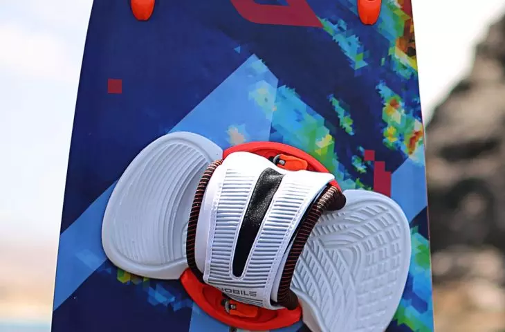 Nobile Kiteboarding IFS system pady i strapy kitesurfingowe
