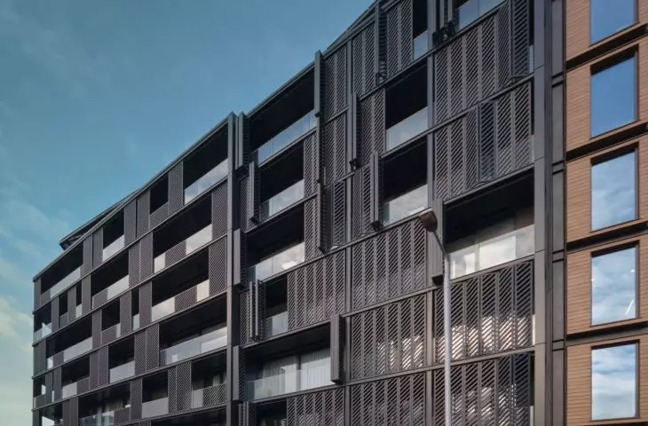 apartamentowiec Dobra 32