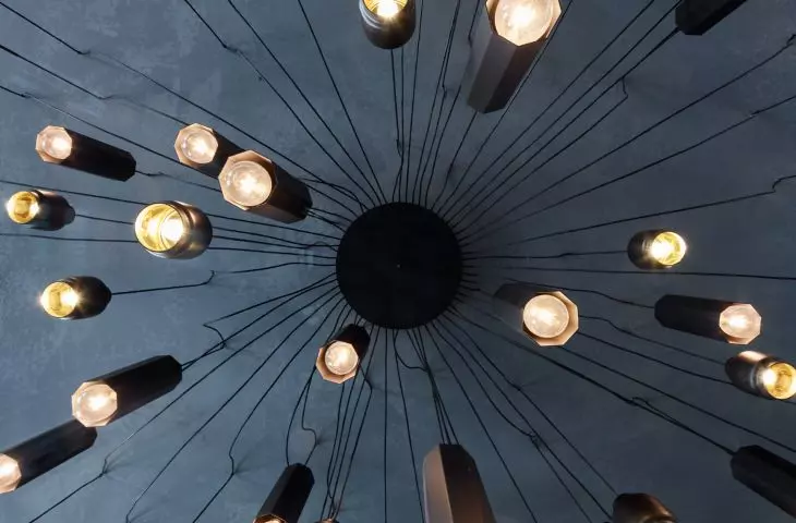 „Moon club” — projekt wnętrza klubu w Pradze