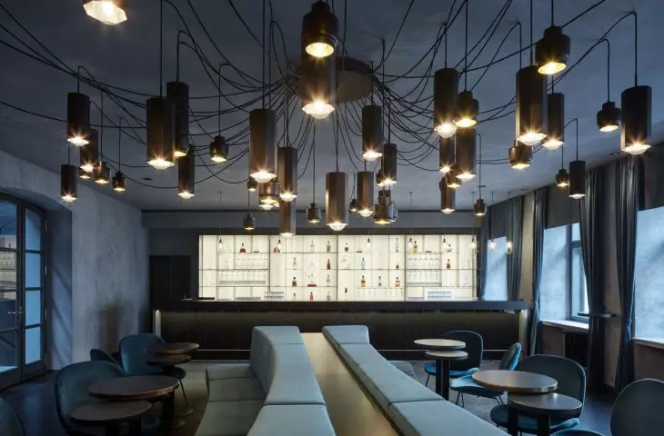 „Moon club” — projekt wnętrza klubu w Pradze