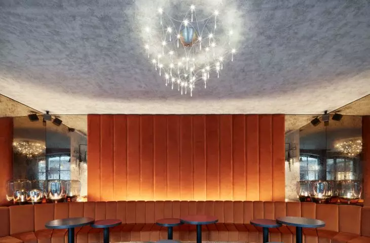 „Moon club” — projekt wnętrza klubu w Pradze