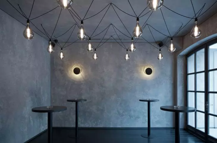 „Moon club” — projekt wnętrza klubu w Pradze