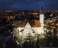 iluminacja katedry św. Piotra i Pawła w Szawlach na Litwie