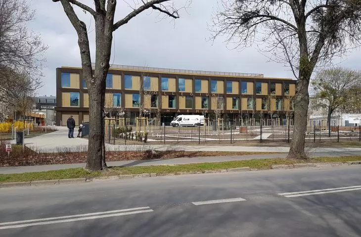 Collegium Pharmaceuticum Uniwersytetu Medycznego w Poznaniu - wizualizacja, proj. Rysy Architekci