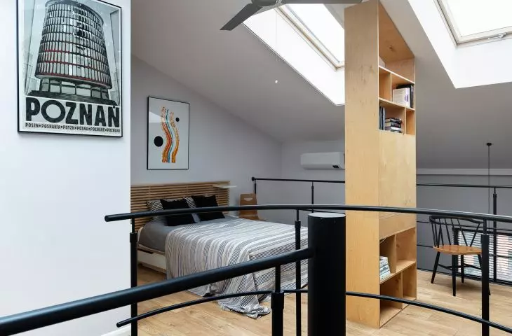 Upper floor
