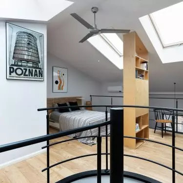 Upper floor