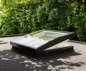 New generation of VELUX windows for flat roofs
