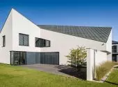 Asymmetrical house in Tarnowskie Góry by INOSTUDIO studio