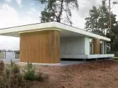 Minimalist house with flat roof near Wyszków by BIAS studio